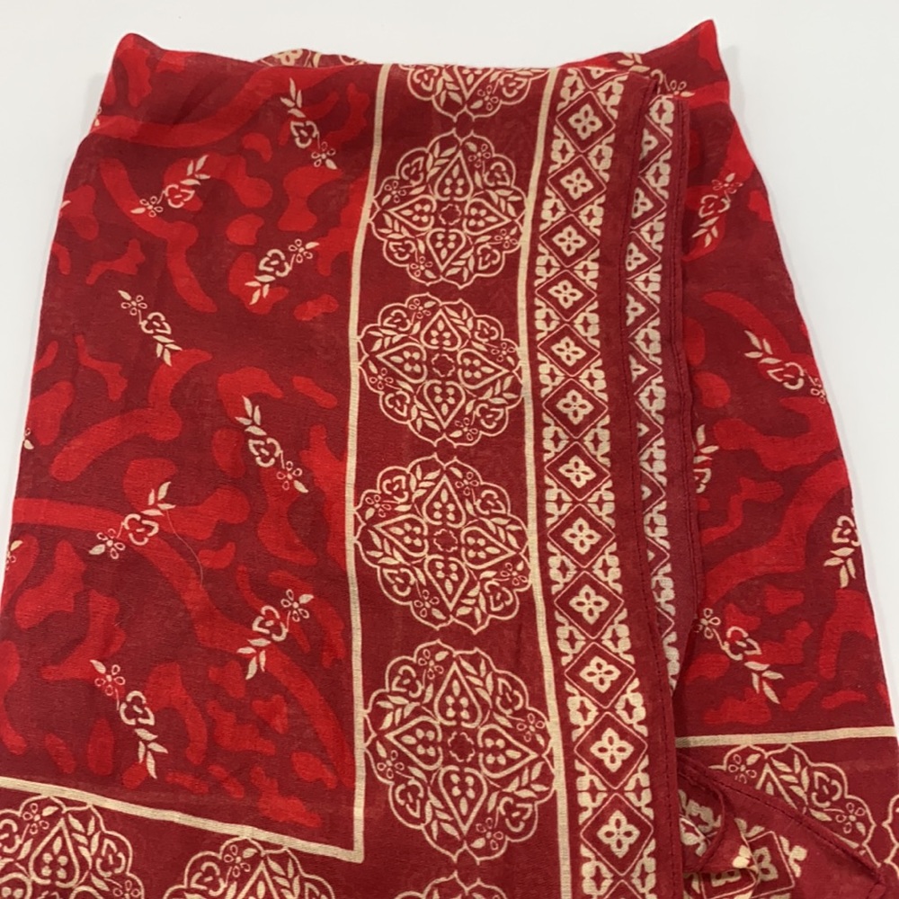 Cirque du Soleil scarf - Picture 3 of 5